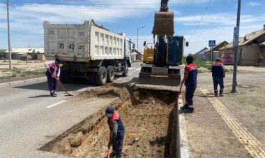 АВТО ЗАМЫГ ХЭСЭГЧЛЭН ХААЖ, ЗАСВАРЫН АЖИЛ ХИЙГДЭЖ БАЙНА.